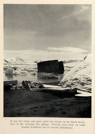 LIVERSIDGE, Douglas. White Horizon.