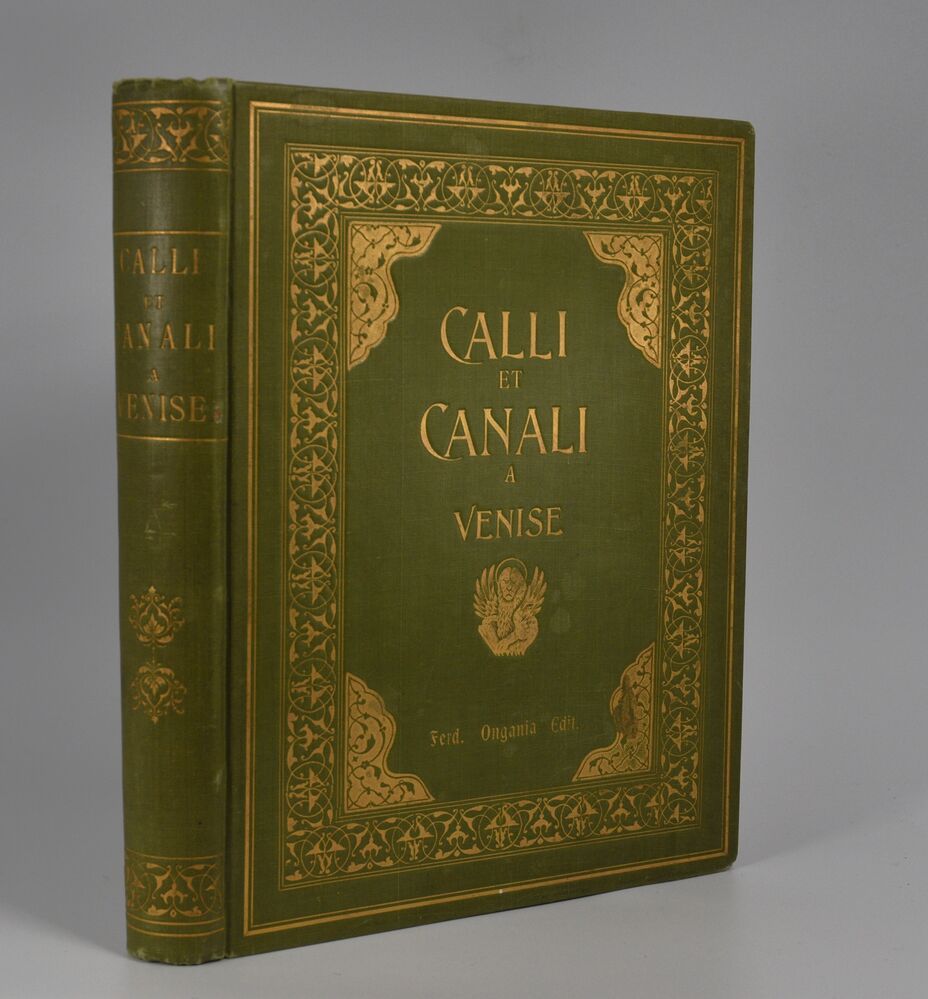 Calli e Canali in Venice and the Islands of the Lagoons