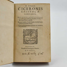 Load image into Gallery viewer, Epistolae familiares. Pauli Manutij annotationes breves in margine adscriptae. Eiusdem scholia …