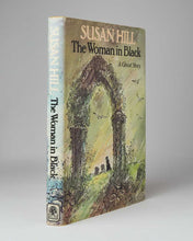 Load image into Gallery viewer, HILL, Susan; John LAWRENCE ( illustrator ). The Woman in Black.
