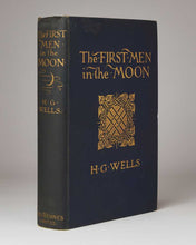 Load image into Gallery viewer, WELLS, H. G. The First Men in the Moon.