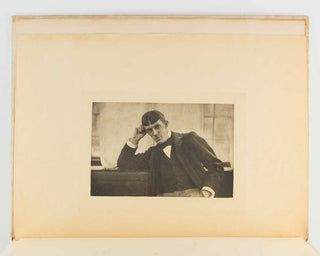 GALLATIN, A[lbert] E[ugene]. Aubrey Beardsley's Drawings: A Catalogue and a List of Criticisms. [[bmid:2124717d]]