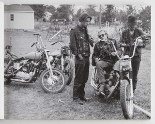 ROBERTS, Beverley V. Portraits of American Bikers: Life in the 1960s (The Flash Collection).