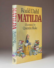 Load image into Gallery viewer, DAHL, Roald; Quentin BLAKE ( illustrator ). Matilda.