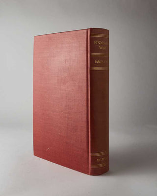 JOYCE, James. Finnegans Wake. [[bmid:2126691a]]