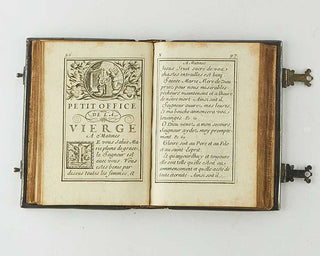 DUVAL, N[icolas]. Nouvelles heures gravées au burin, dédiées au Roy. [[bmid:2126701h]]